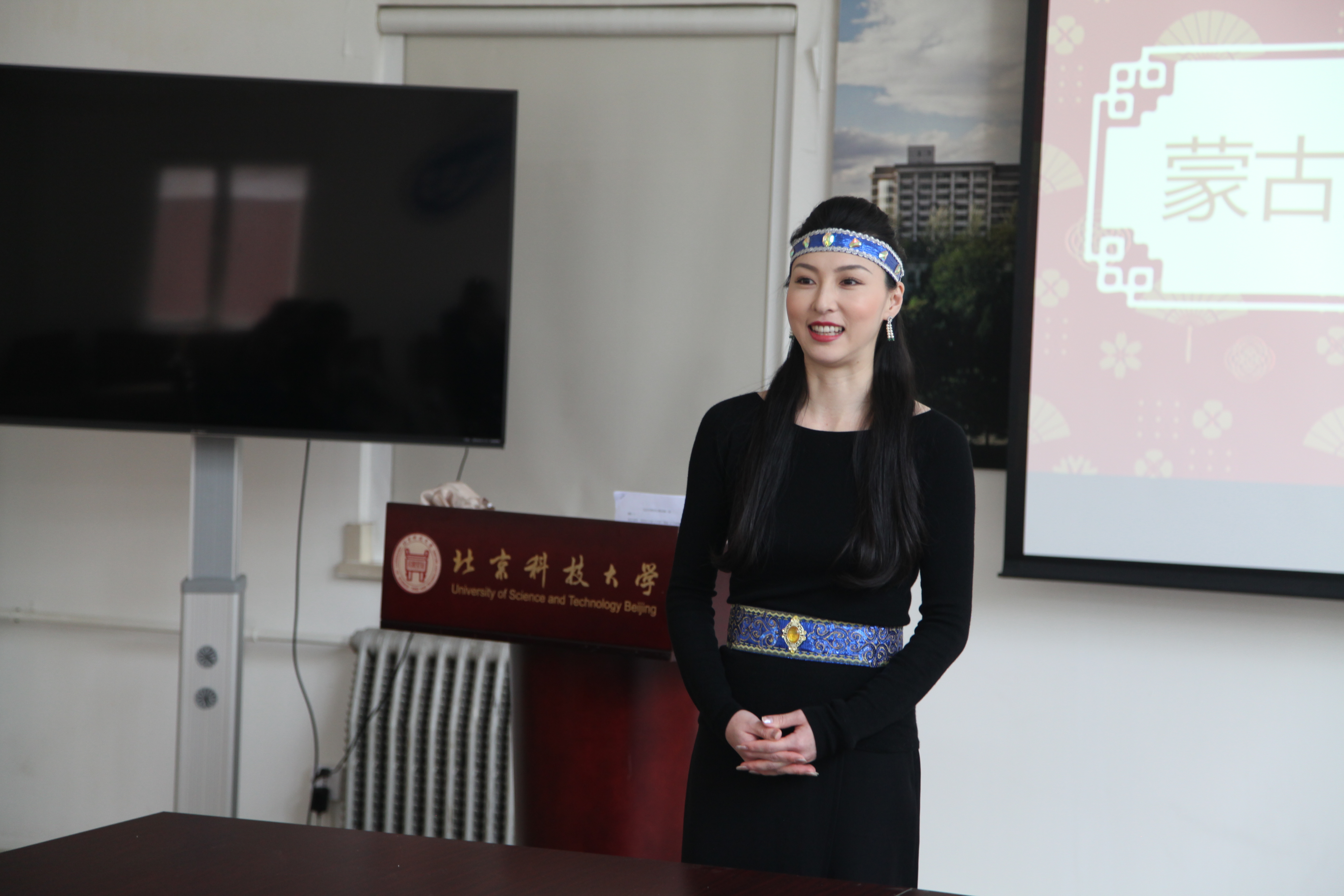 张雅洁.JPG
